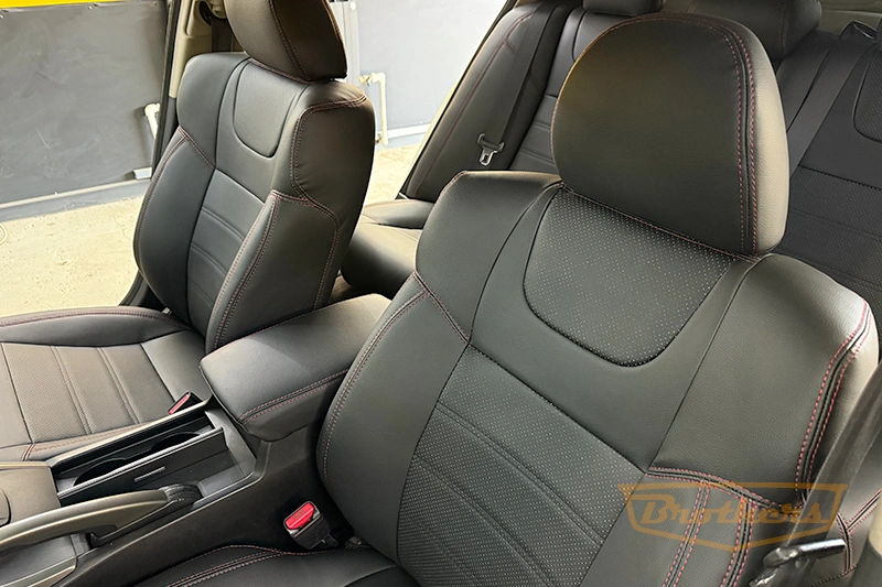 Авточехлы для Honda Accord (Хонда Аккорд) 8, серии "Premium" - красная строчка