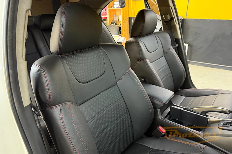 Авточехлы для Honda Accord (Хонда Аккорд) 8, серии "Premium" - красная строчка