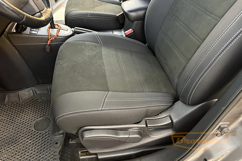 Чехлы для Nissan X-Trail T31, серии "Aurora" - серая строчка, вставка Alcantara с продлением переднего ряда сидений Чехлы для Nissan X-Trail T31, серии "Aurora" - серая строчка, вставка Alcantara с продлением переднего ряда сидений