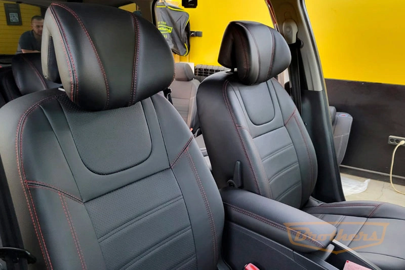 Чехлы для Renault Scenic 3, рестайлинг 2 серии "Premium" - красная строчка