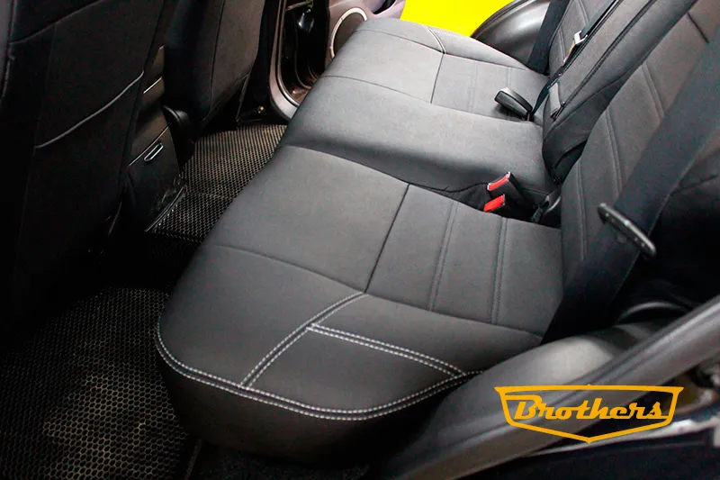 Авточехлы сузуки гранд витара фото из качественного кожзаменителя Авточехлы сузуки гранд витара фото из качественного кожзаменителя