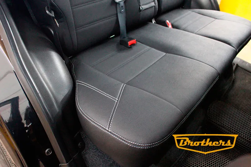 Авточехлы сузуки гранд витара фото из качественного кожзаменителя Авточехлы сузуки гранд витара фото из качественного кожзаменителя