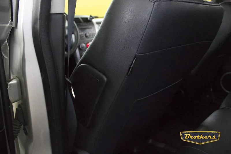 Чехлы на сузуки гранд витара из экокожи