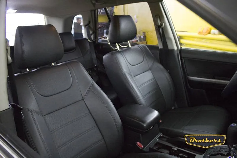 Чехлы на сузуки гранд витара из экокожи