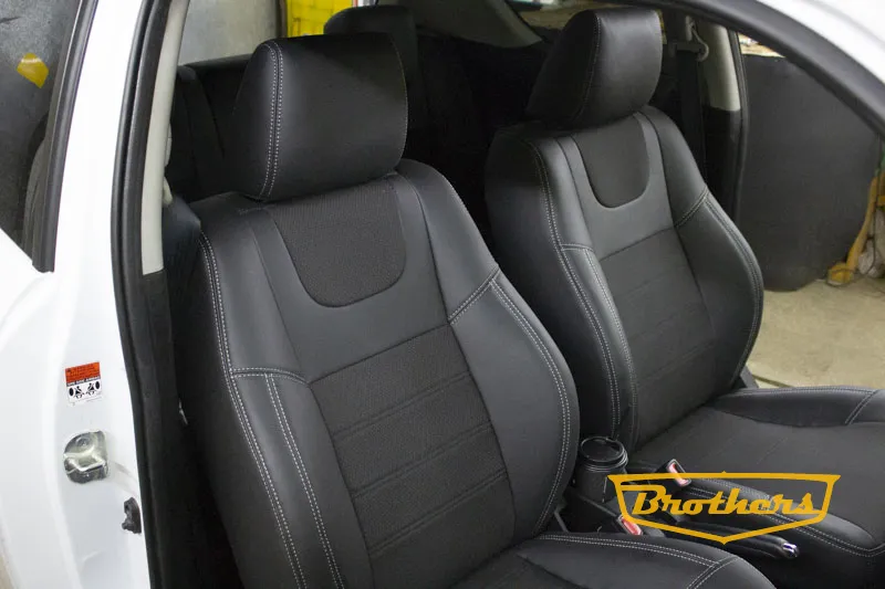 Чехлы на Suzuki Swift, серии "Textile" - серая строчка