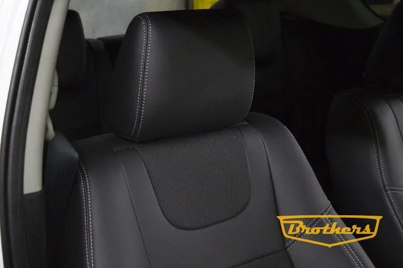 Чехлы на Suzuki Swift, серии "Textile" - серая строчка