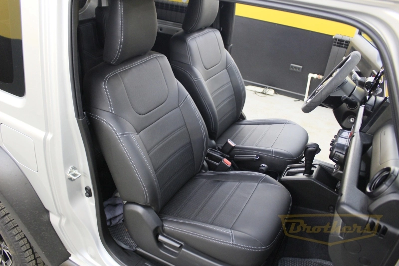 Авточехлы на Suzuki Jimny (5 дверей) серии "Premium" - серая строчка