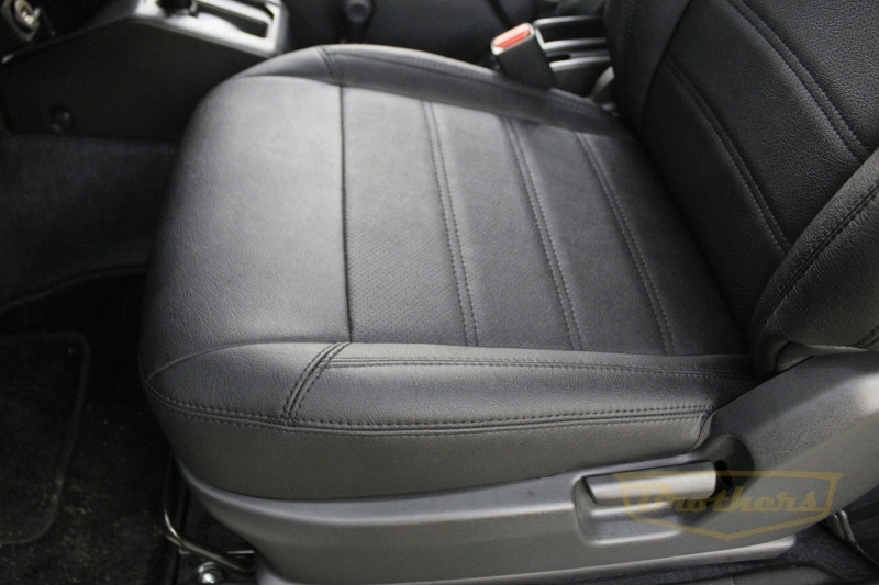 Авточехлы на Suzuki Jimny (5 дверей) серии "Aurora" - черная строчка