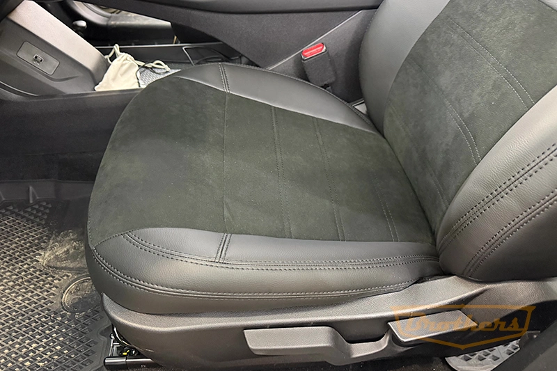 Чехлы для сидений Haval F7 II серии "Alcantara full" - черная строчка