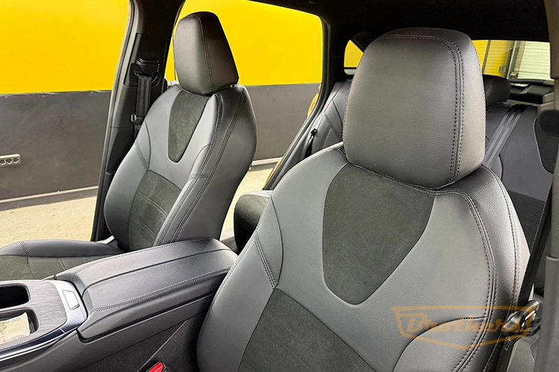 Чехлы для сидений Haval F7 II серии "Alcantara full" - черная строчка