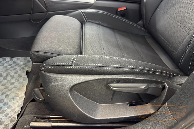 Чехлы на сиденья Audi A3 III 8V (Sport) - серии "Aurora" - серая строчка