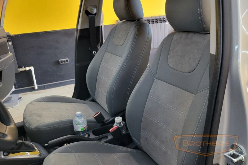 Чехлы на Hyundai Solaris 2, серии "Premium Plus" - серая строчка, серая эко-кожа, продление передних сидений Чехлы на Hyundai Solaris 2, серии "Premium Plus" - серая строчка, серая эко-кожа, продление передних сидений