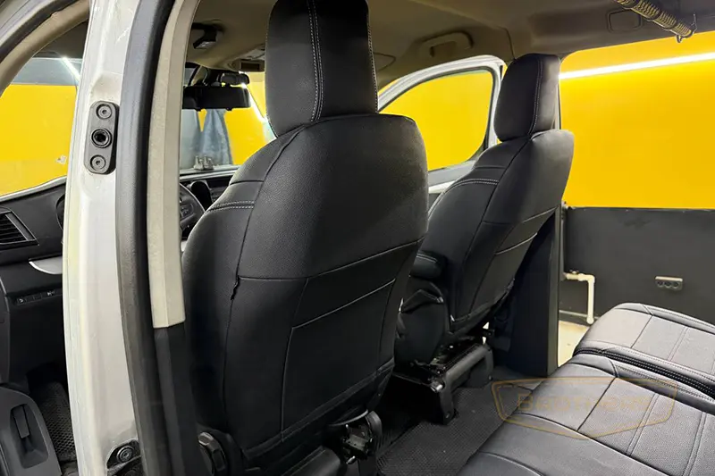 Чехлы на Citroen Space Tourer (5 мест) серии "Aurora" - серая строчка Чехлы на Citroen Space Tourer (5 мест) серии "Aurora" - серая строчка