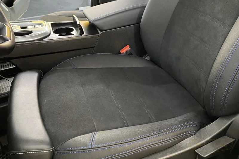 Авточехлы Haval Jolion — экокожа Dakota + алькантара с продлением, синяя строчка Авточехлы Haval Jolion — экокожа Dakota + алькантара с продлением, синяя строчка