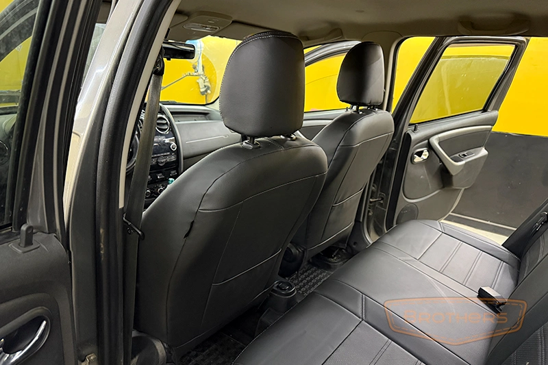 Авточехлы на автомобиль Renault Duster (Рено Дастер), серии "Premium" - серая строчка, оригинал из экокожи Авточехлы на автомобиль Renault Duster (Рено Дастер), серии "Premium" - серая строчка, оригинал из экокожи