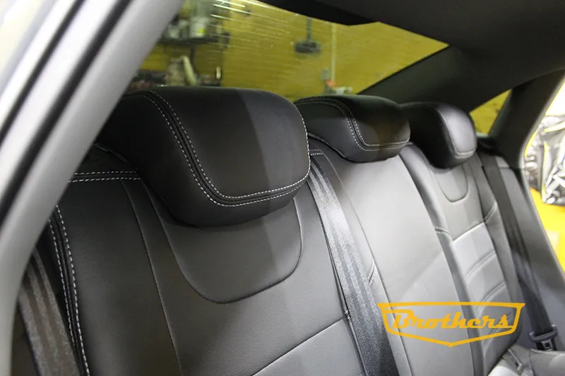 Чехлы на сидения Audi A3 III (8V) Рестайлинг серии "Premium" - серая строчка