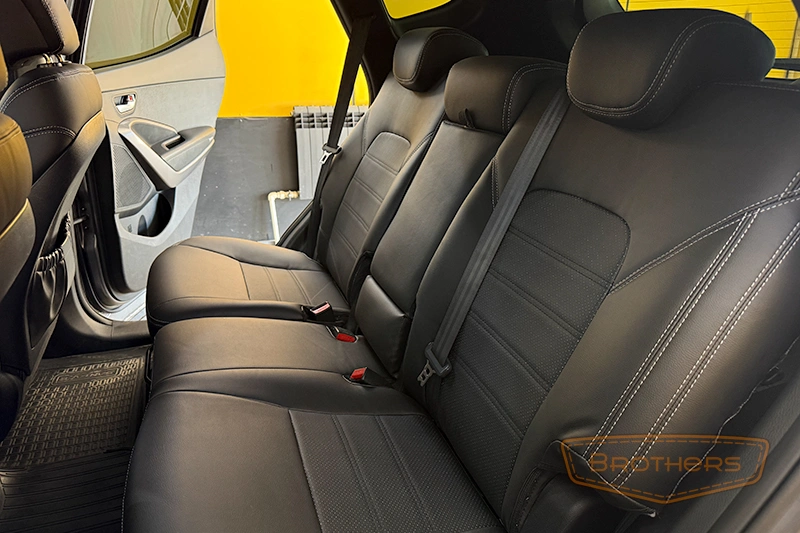 Чехлы на Hyundai Santa Fe 3, серии "Premium" - серая строчка Чехлы на Hyundai Santa Fe 3, серии "Premium" - серая строчка
