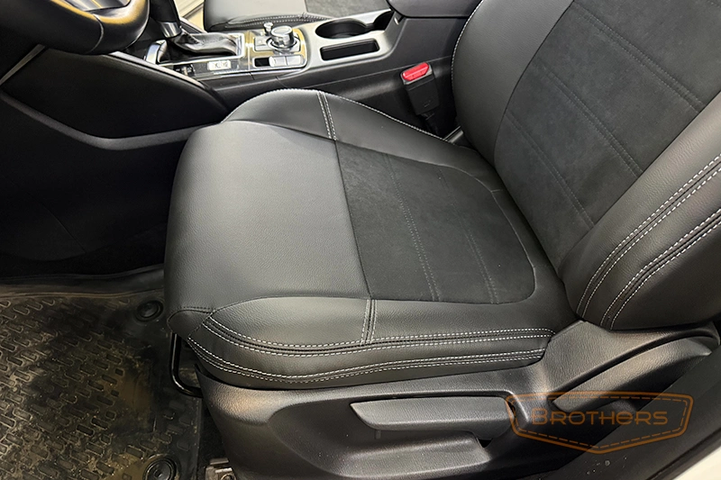 Чехлы на Мазду CX 5 с алькантарой - фото