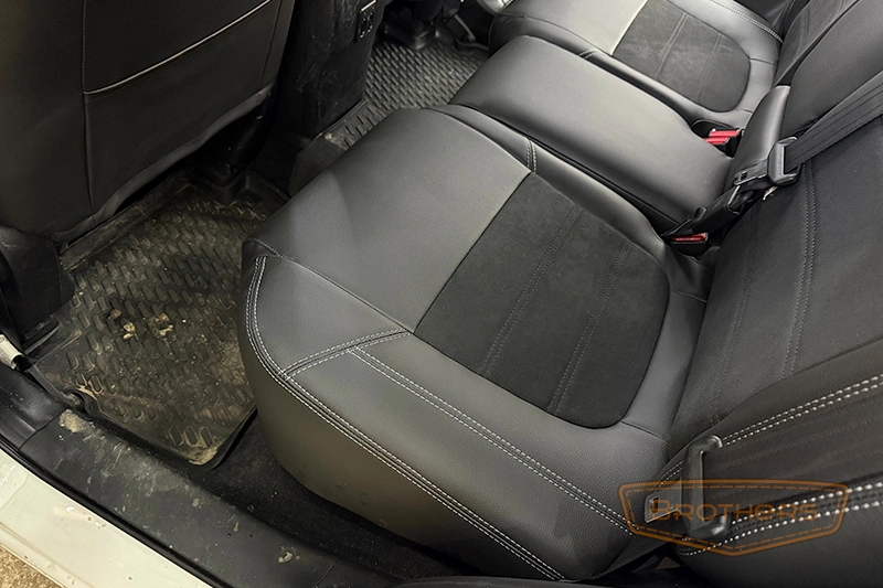 Чехлы на Мазду CX 5 с алькантарой - фото